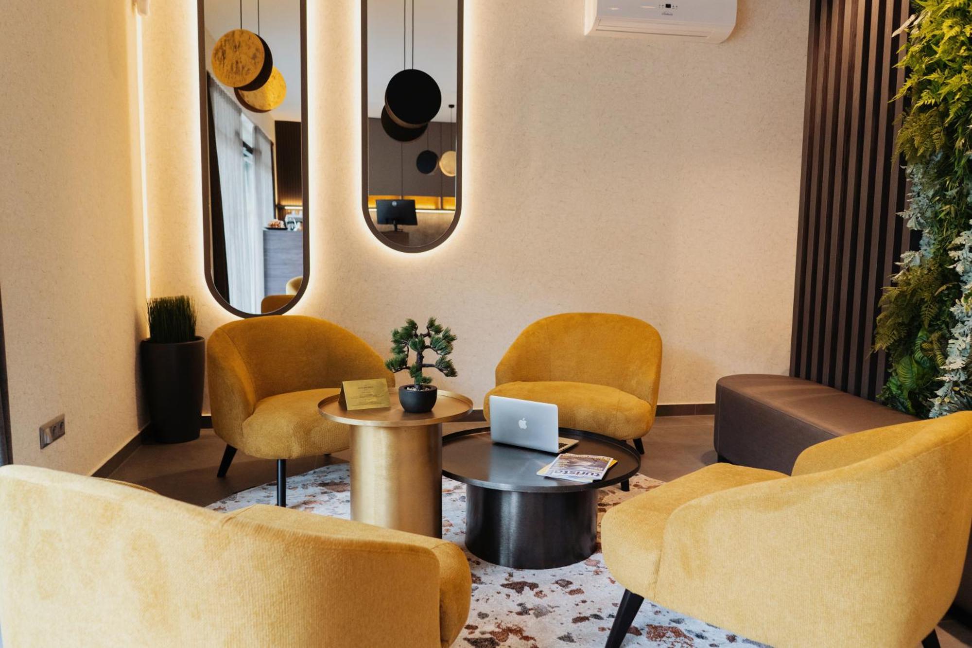 Riva Boutique Hotel سيغيد المظهر الخارجي الصورة