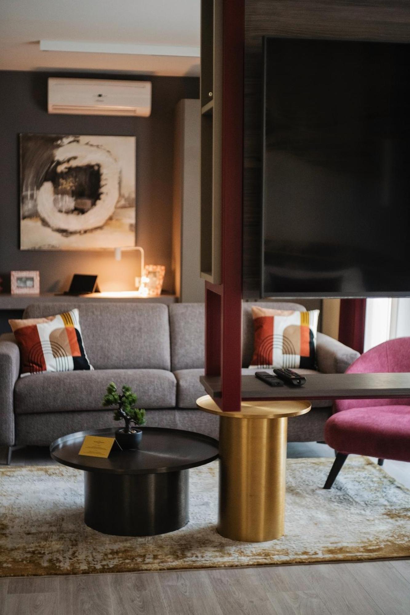Riva Boutique Hotel سيغيد المظهر الخارجي الصورة